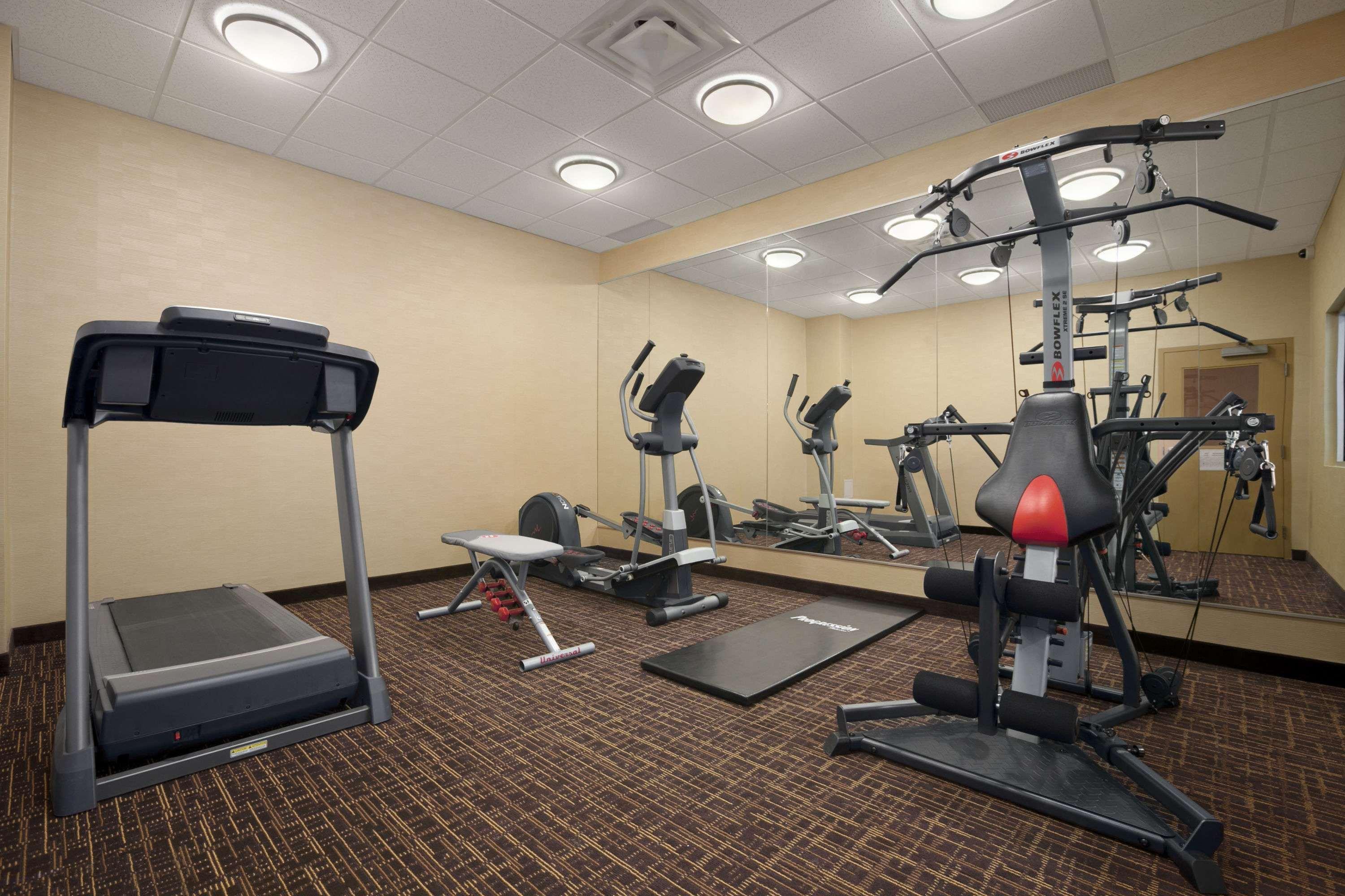 Days Inn & Suites By Wyndham Winnipeg Airport Manitoba Eksteriør bilde