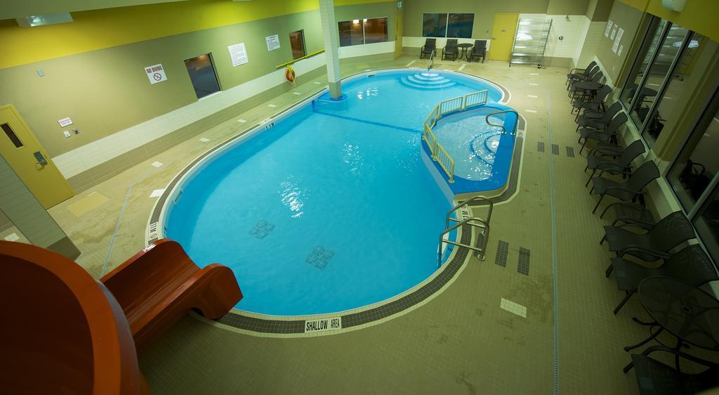 Days Inn & Suites By Wyndham Winnipeg Airport Manitoba Eksteriør bilde
