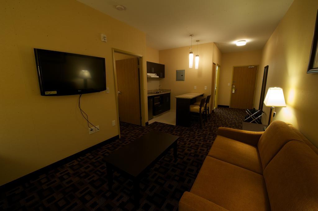 Days Inn & Suites By Wyndham Winnipeg Airport Manitoba Eksteriør bilde